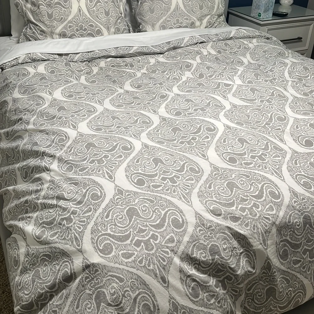 Pottery Barn size queen
